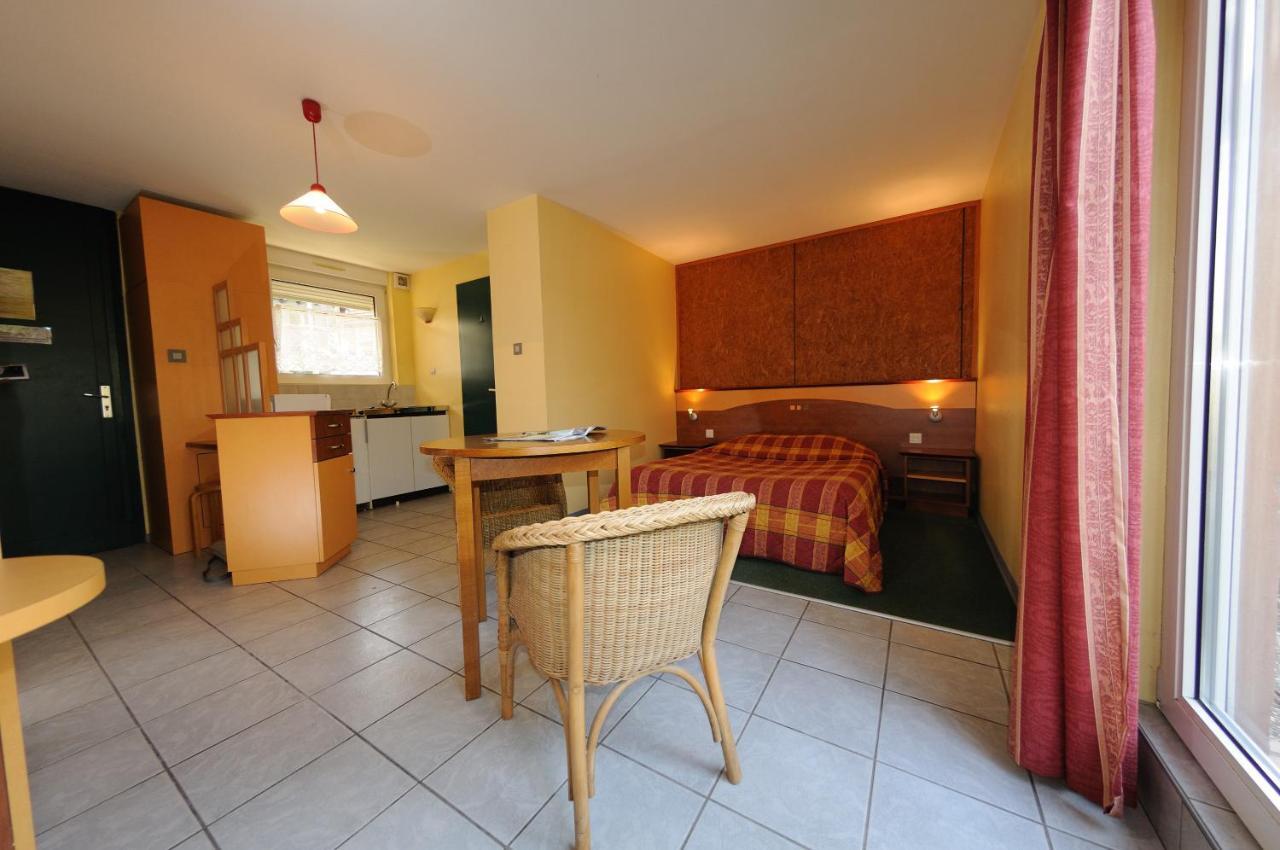 Le Relais De Wasselonne Aparthotel Phòng bức ảnh